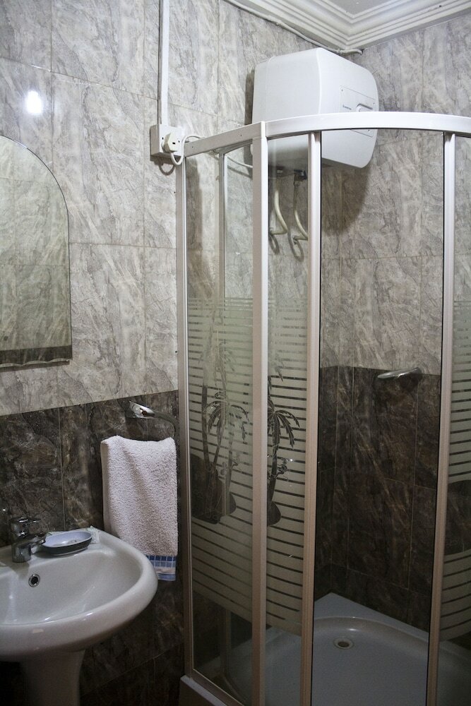 Фото Quest Lodge