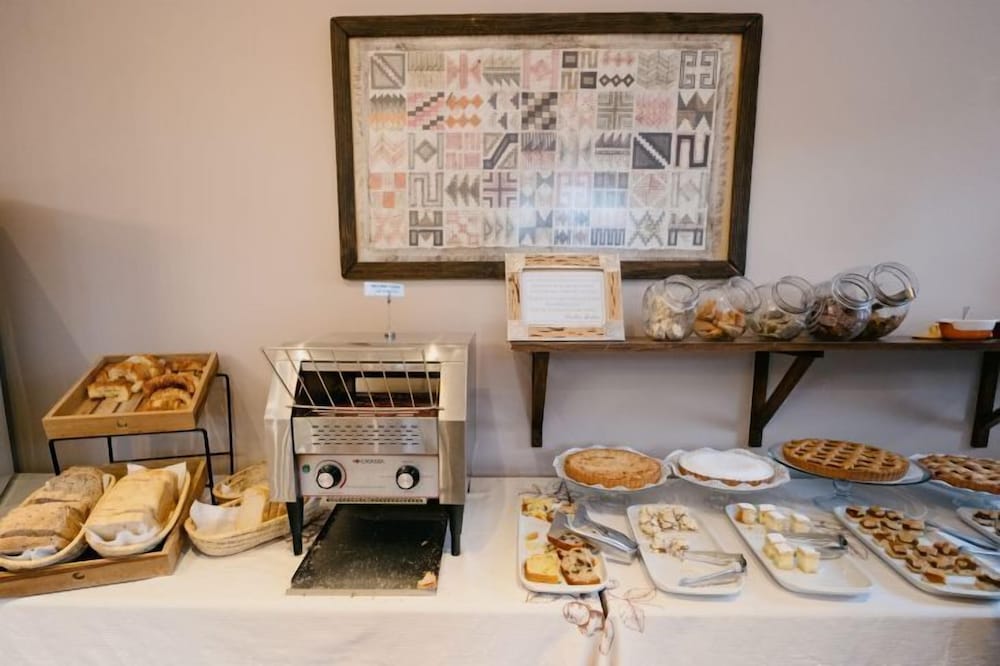 Фото Chalten Suites Hotel