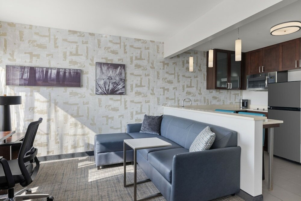 Фото Residence Inn New York The Bronx At Metro Center Atrium