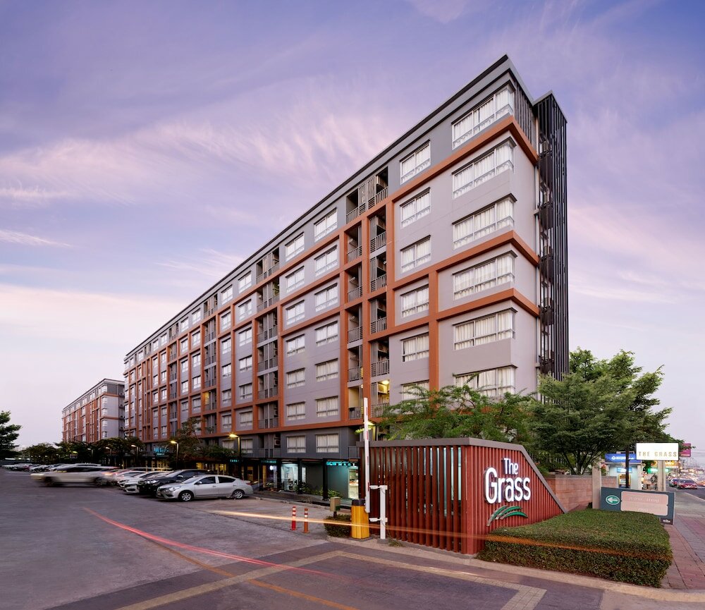 Фото The Grass Serviced Suites