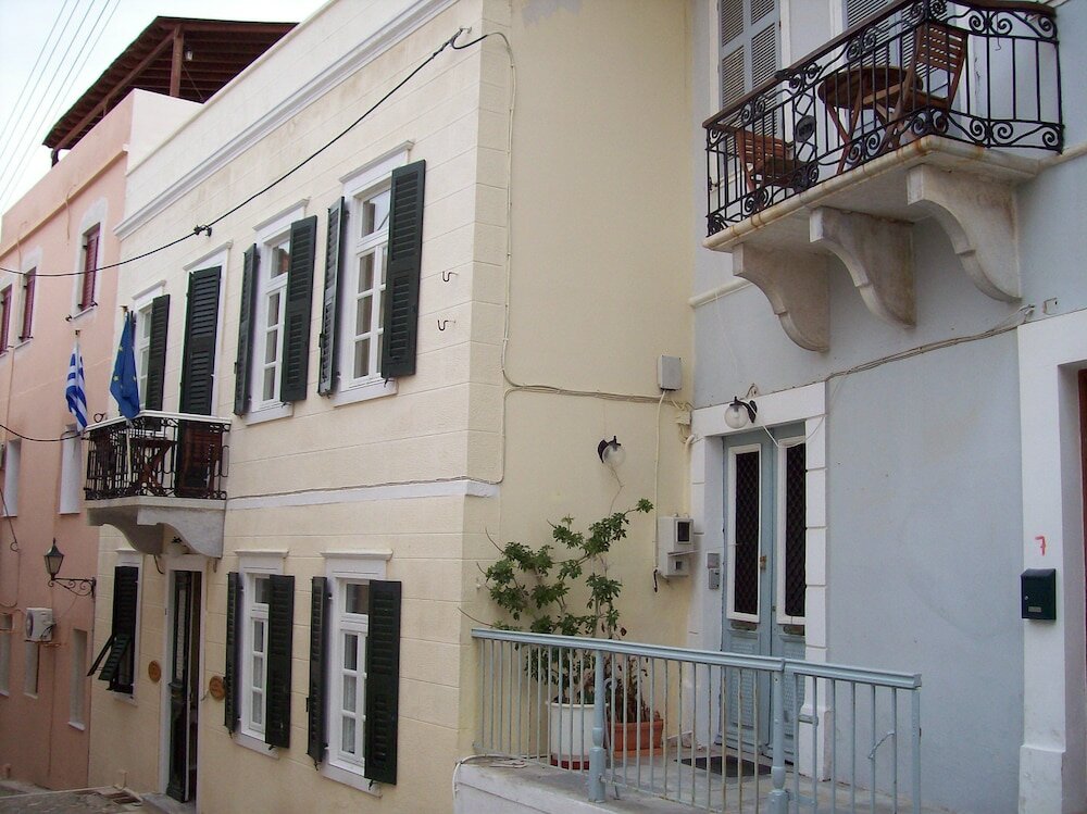 Фото EN Ermoupoli