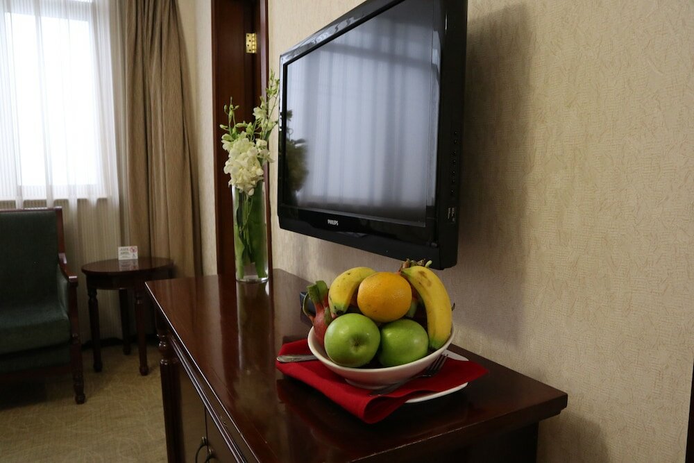 Фото Jin Jiang Pacific Hotel Shanghai