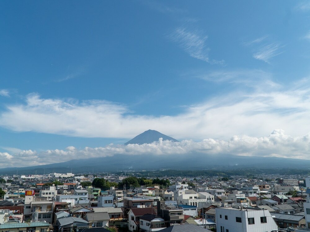 Фото Fujinomiya Fujikyu Hotel