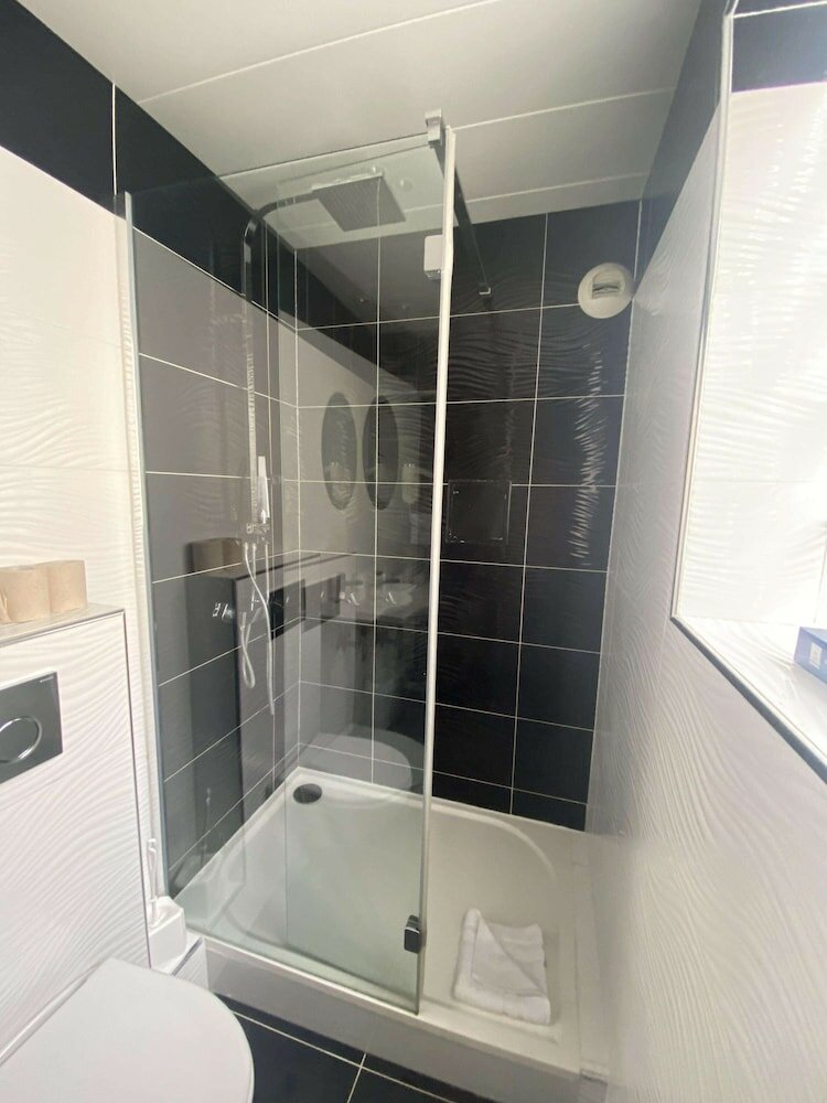 Фото Ibis Styles Paris Batignolles