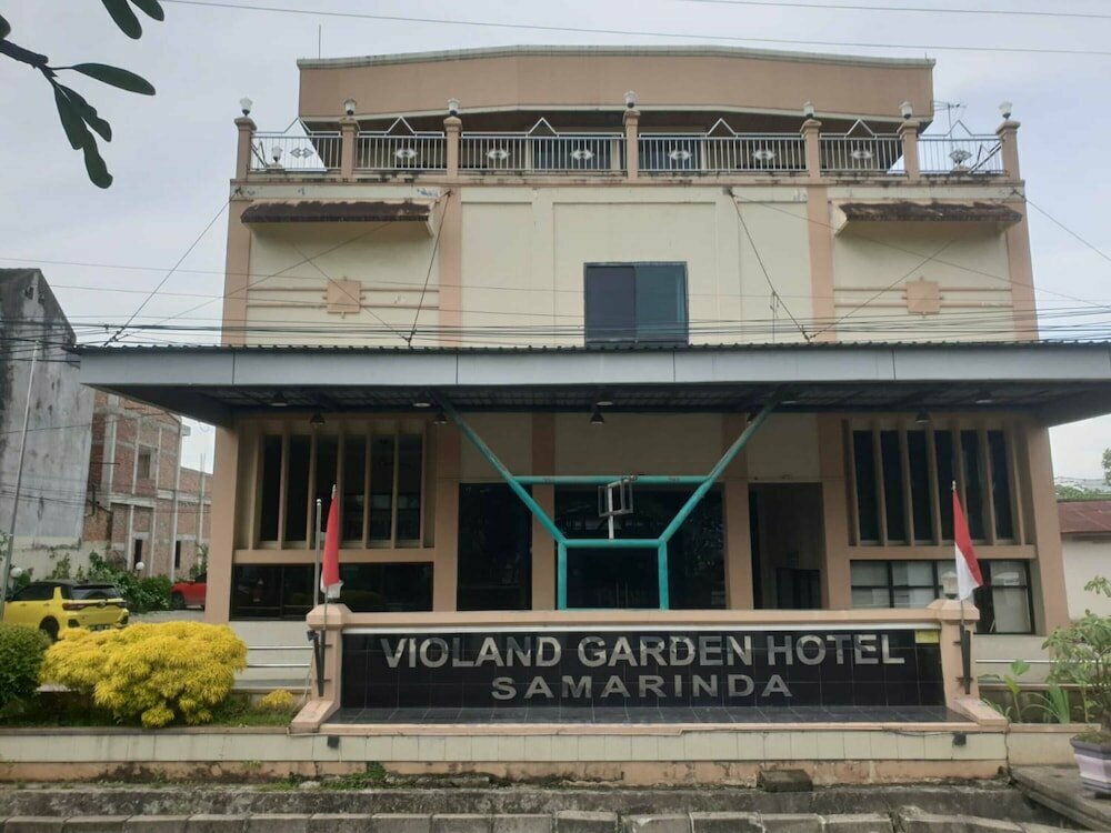 Hotel Violand Garden Hotel Samarinda, Samarinda, photo