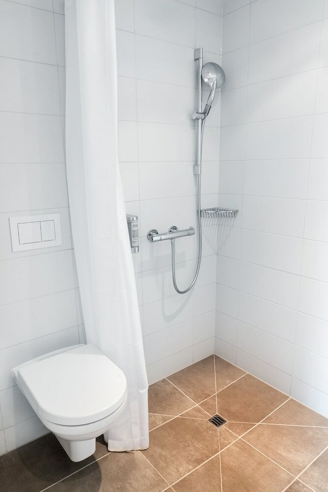 Фото B&b Hotel Zürich East Wallisellen