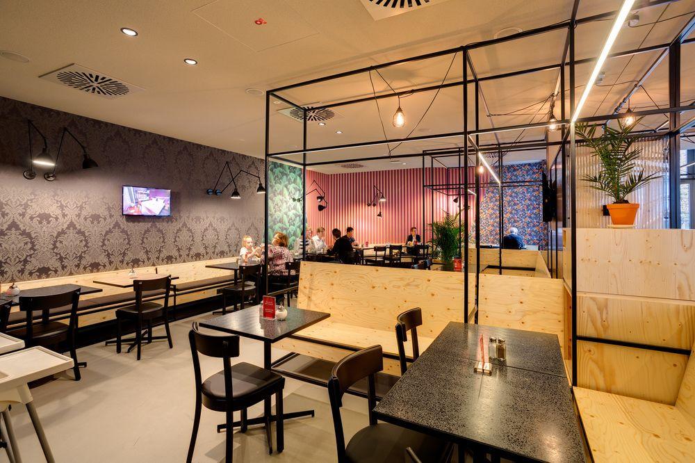 Фото Meininger Hotel Leipzig Hauptbahnhof