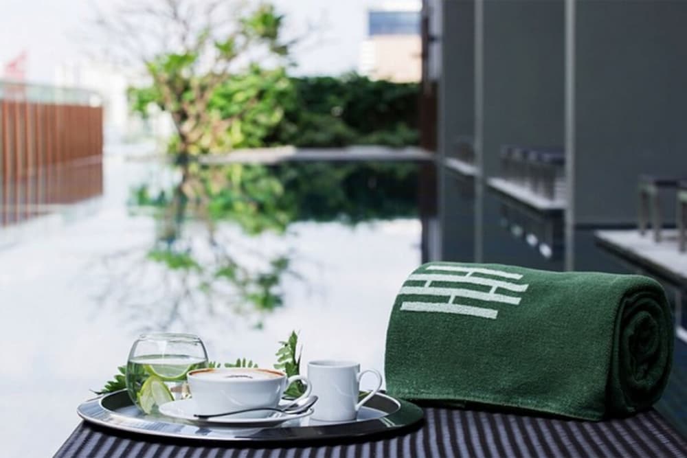 Фото Hansar Bangkok Hotel