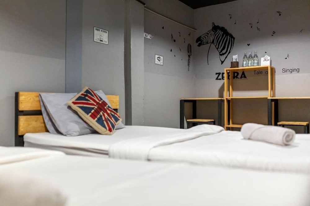 Фото La Belle Nuit House