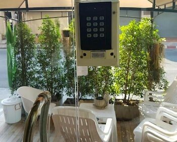 Фото Chiangmai Gate Capsule Hostel