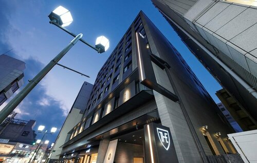 Гостиница The Royal Park Hotel Kyoto Sanjo в Киото