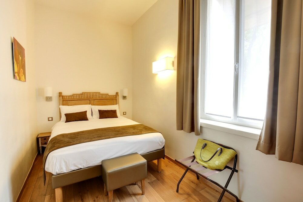 Фото Hôtel du Printemps