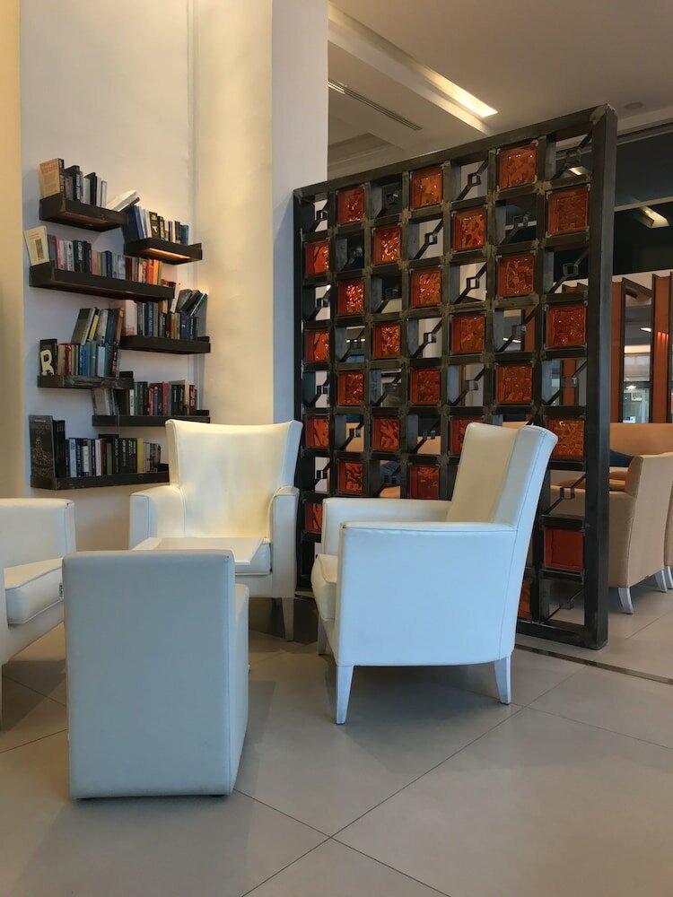 Фото Astron Hotel