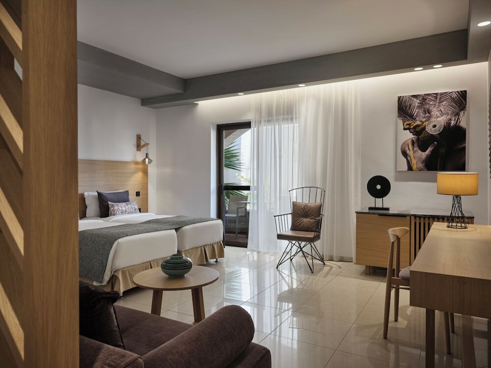 Фото Atlantica Caldera Palace - All Inclusive