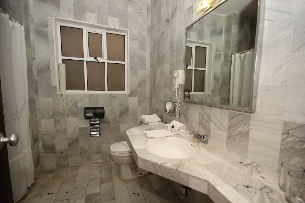 Фото Hotel Marques del Valle