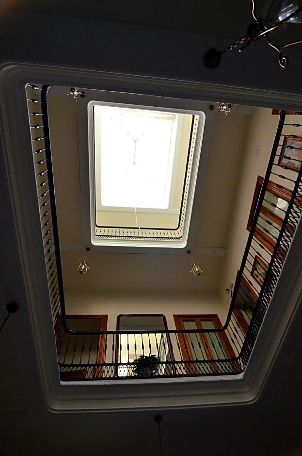 Фото Nuevo Hotel