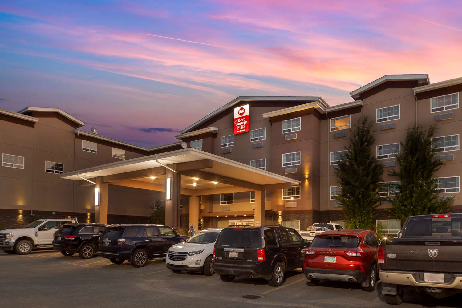 Фото Best Western Plus Fort Saskatchewan Inn & Suites