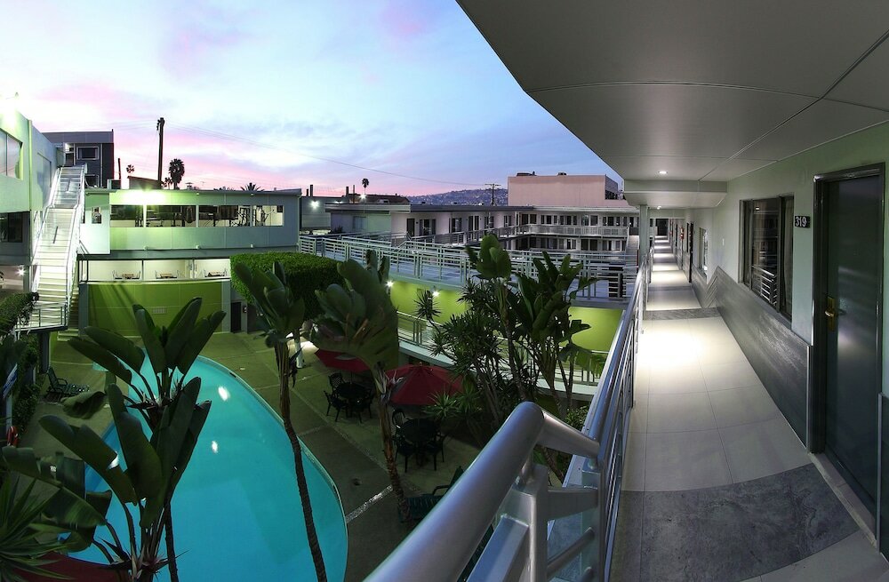 Фото Hotel La Mesa