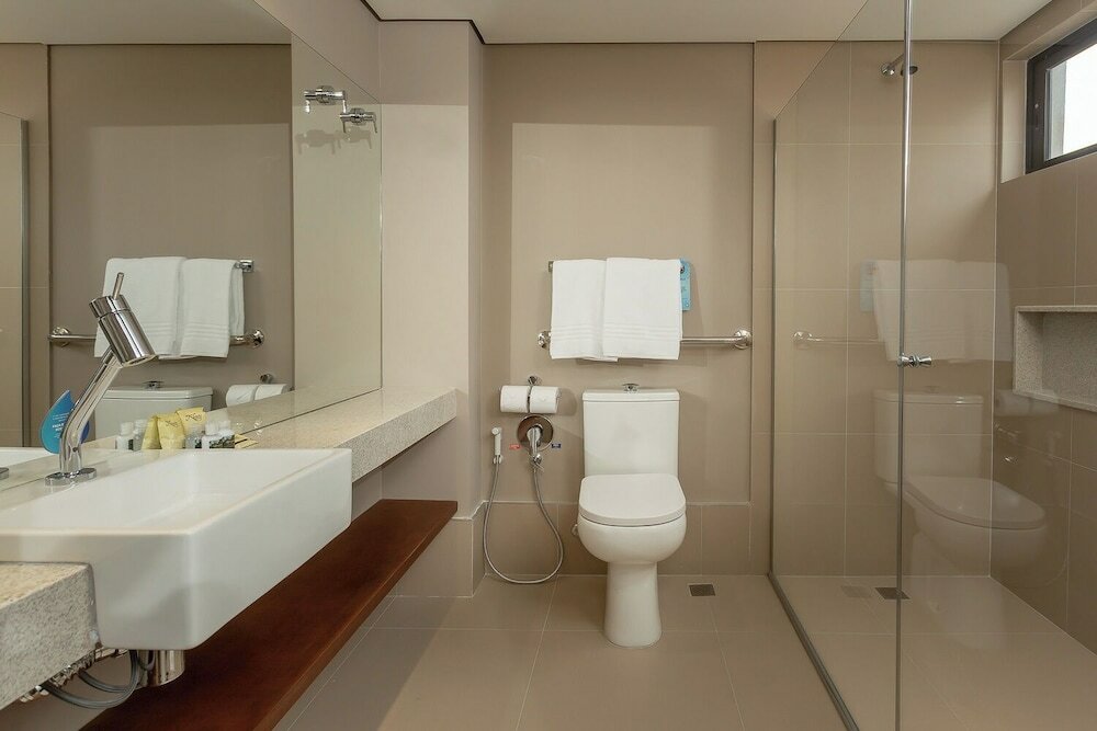 Фото Roochelle Hotel by Nobile