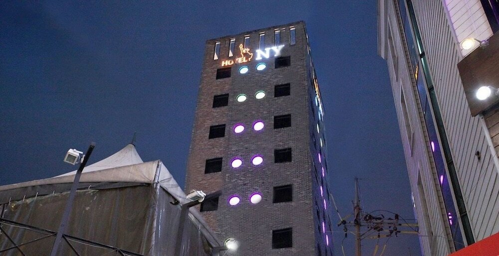 Фото New York Hotel