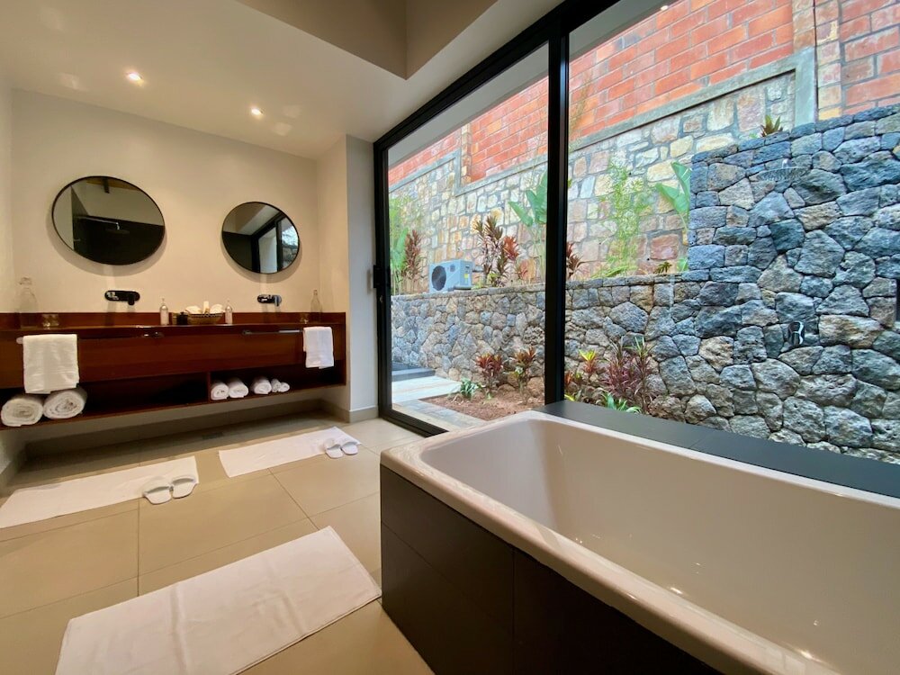 Фото Hemingways Retreat Kigali