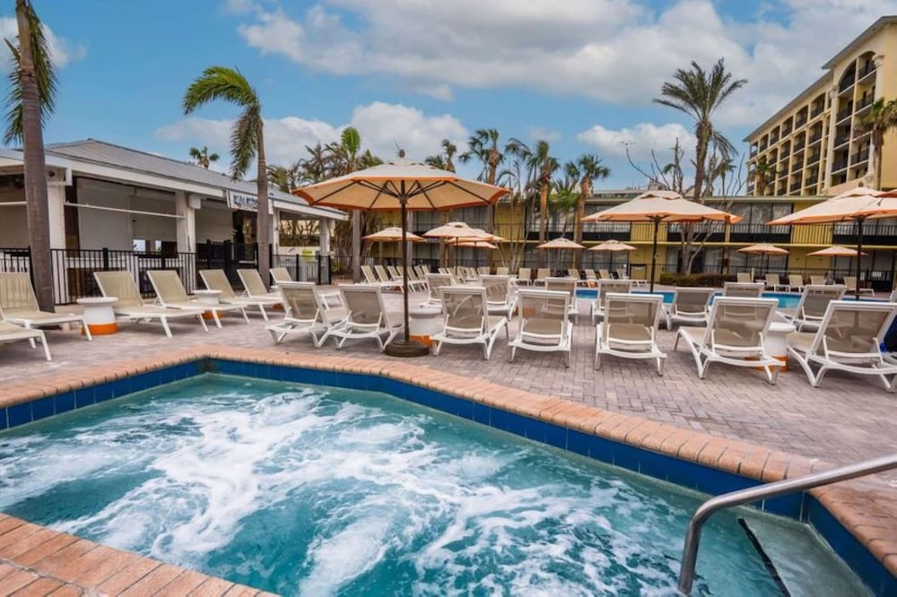 Фото Sirata Beach Resort