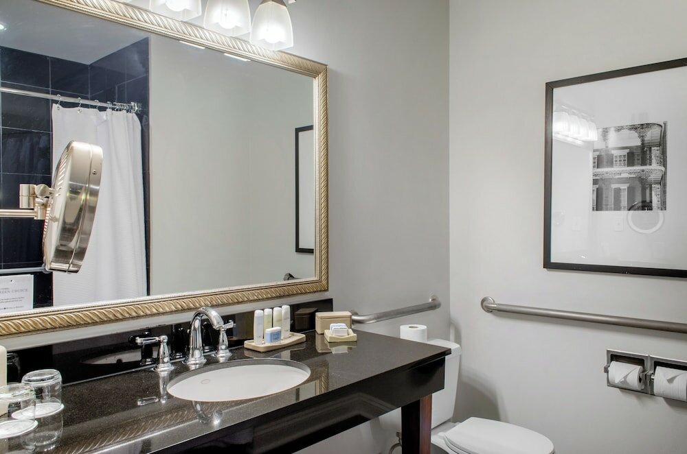 Фото Omni Riverfront Hotel