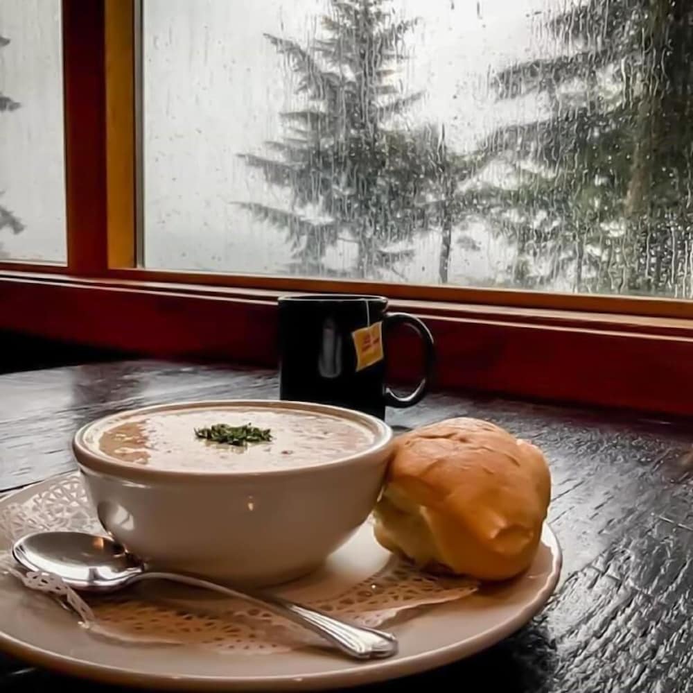 Фото Cape Fox Lodge