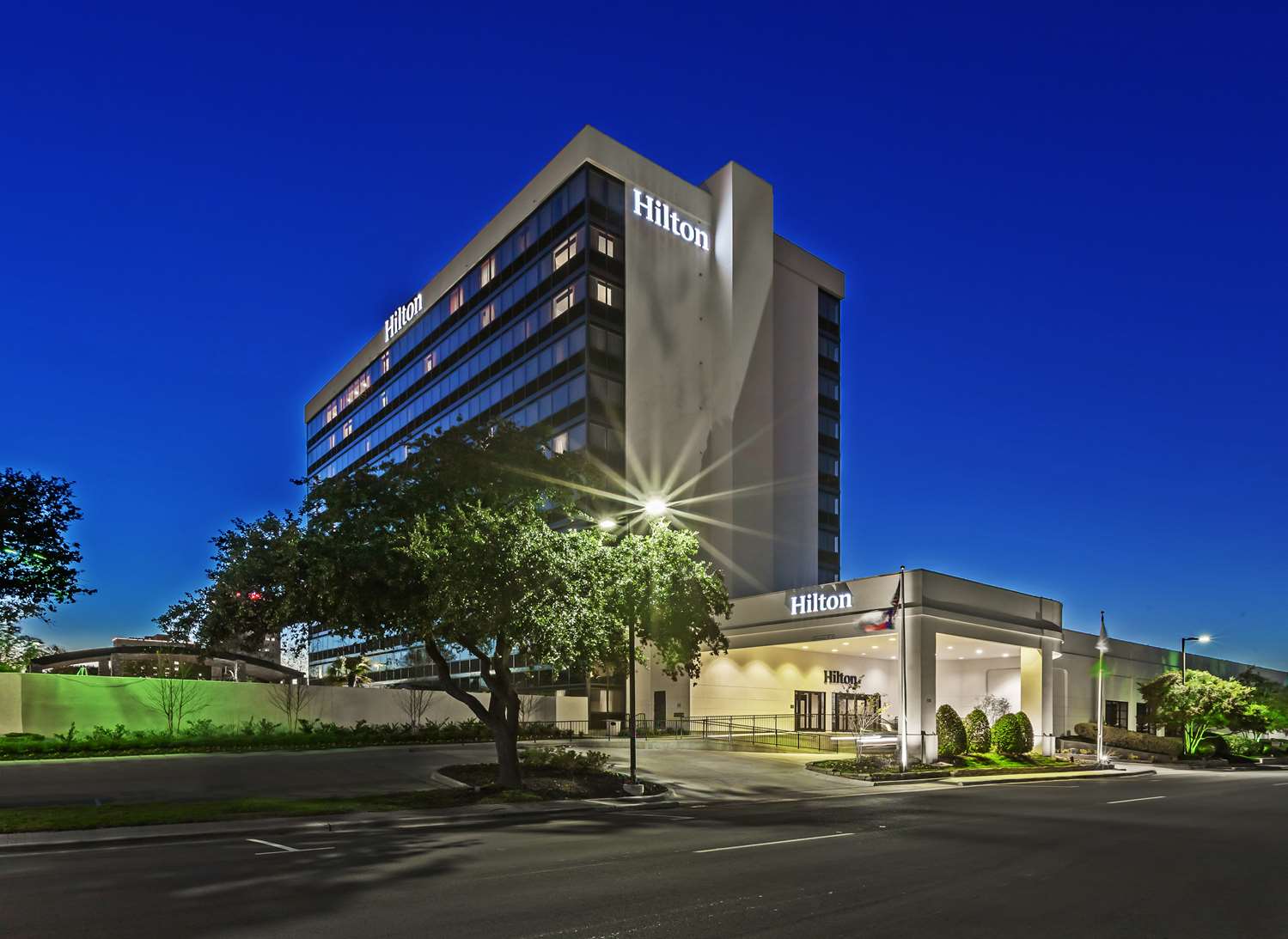 Фото Hilton Waco