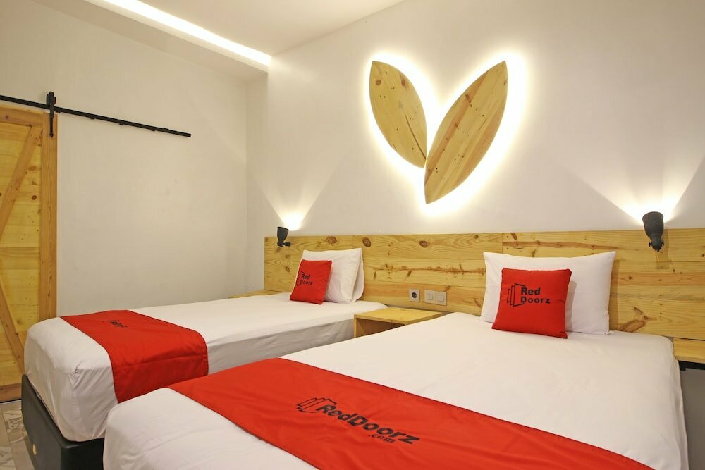 Hotel RedDoorz near Pojok Beteng Prawirotaman, Yogyakarta, photo