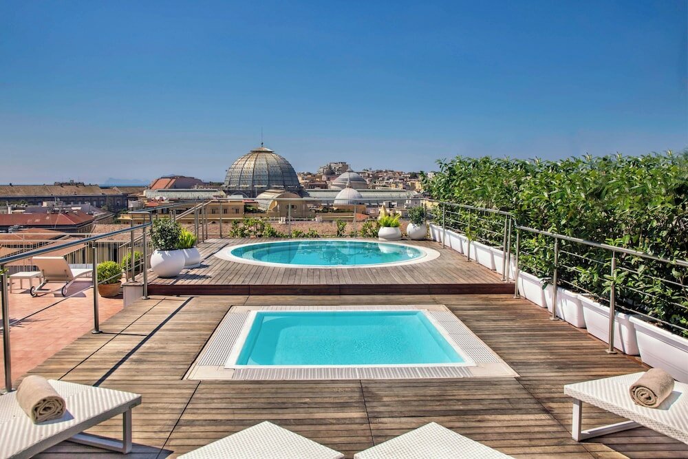 Фото Renaissance Naples Hotel Mediterraneo