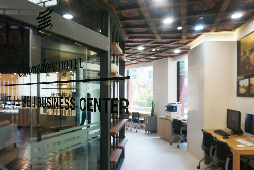 Фото Commodore Hotel Busan