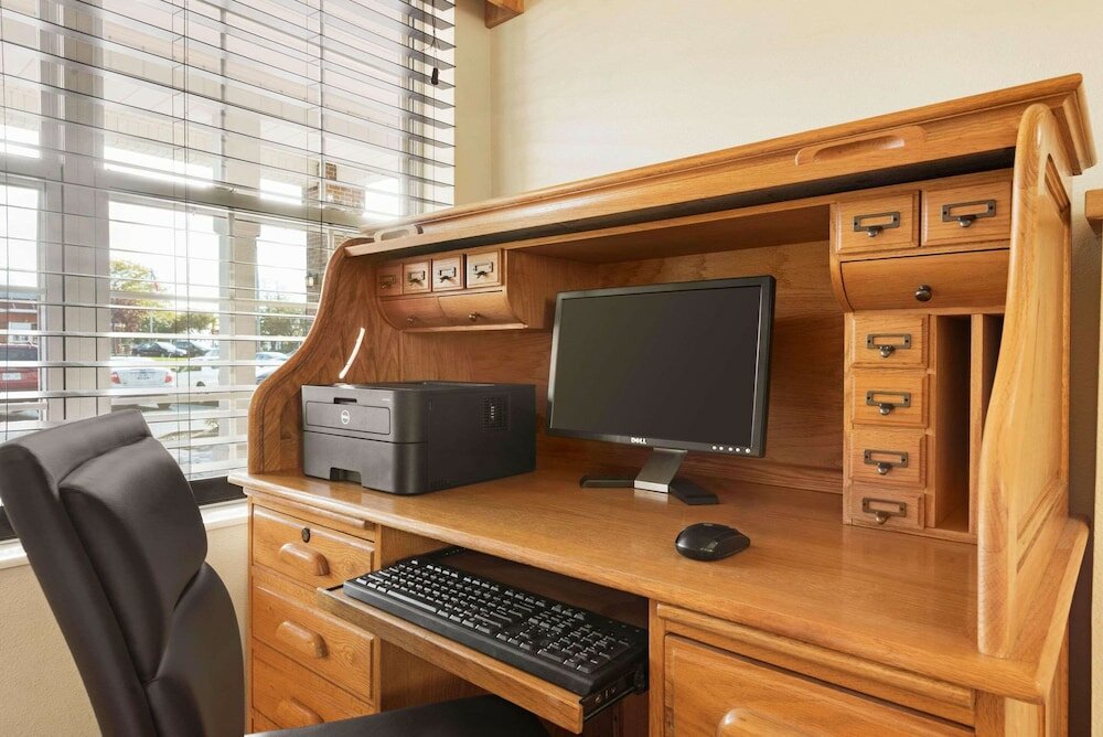 Фото Country Inn & Suites by Radisson, Milwaukee Airport, Wi