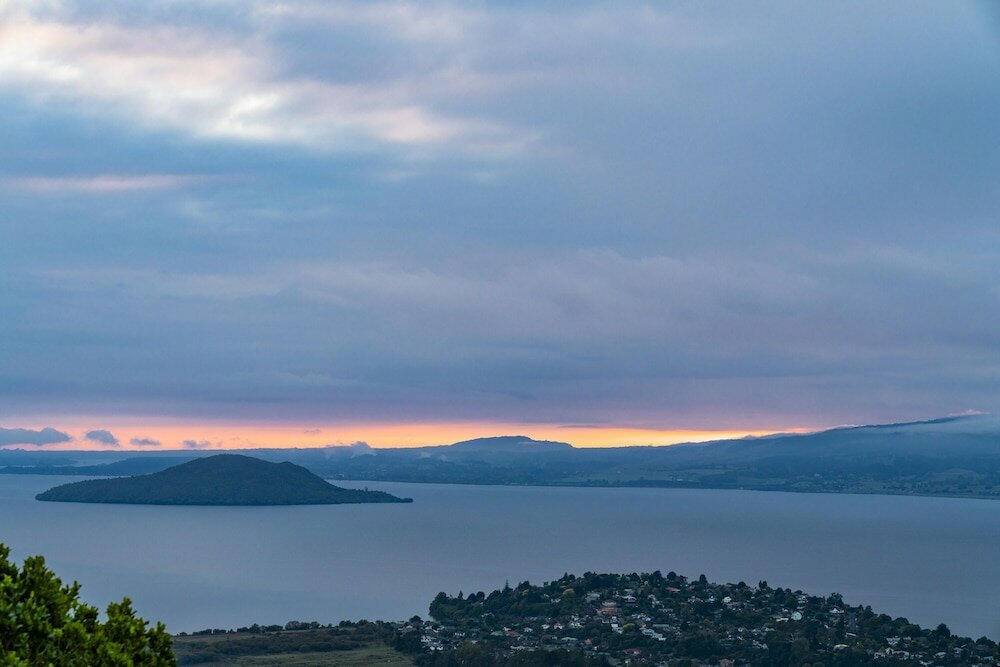 Фото Silver Fern Rotorua Suites & SPA