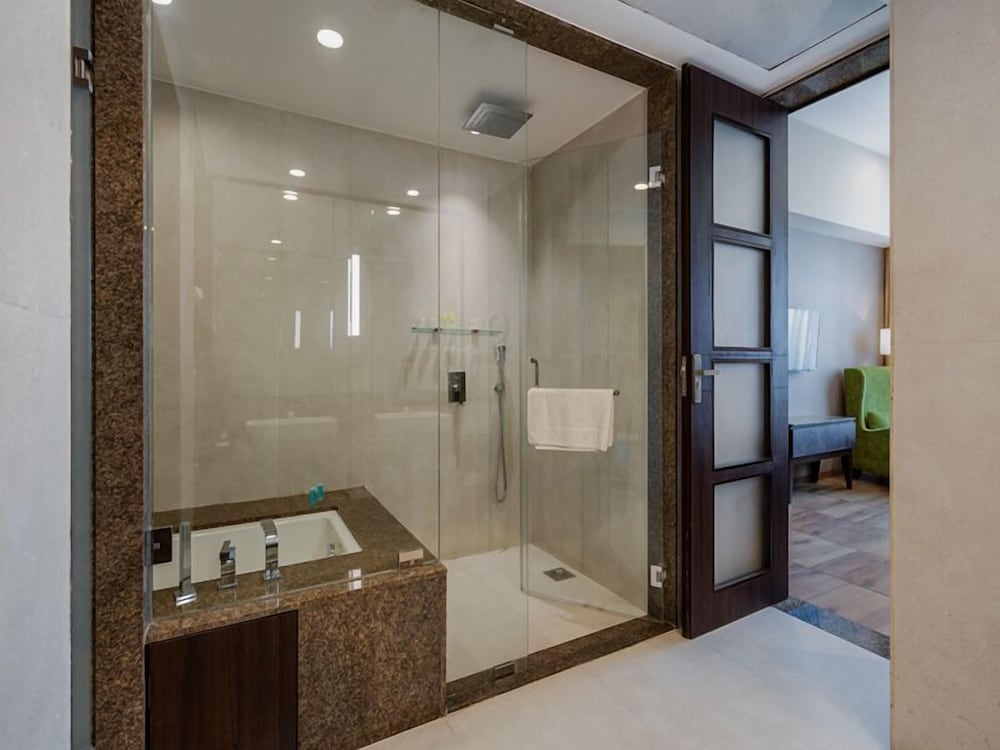 Фото Gcc Hotel and Club