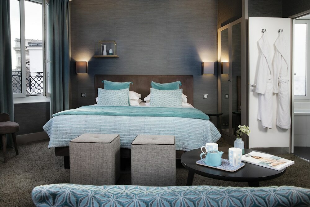 Фото Hotel Plaza Etoile