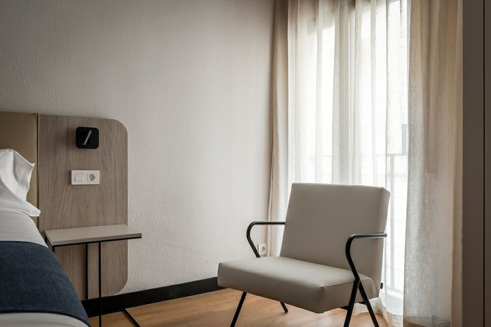 Фото Hotel Don Jaime 54