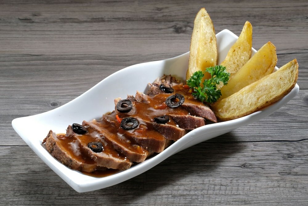 Фото Golden Prince Hotel and Suites