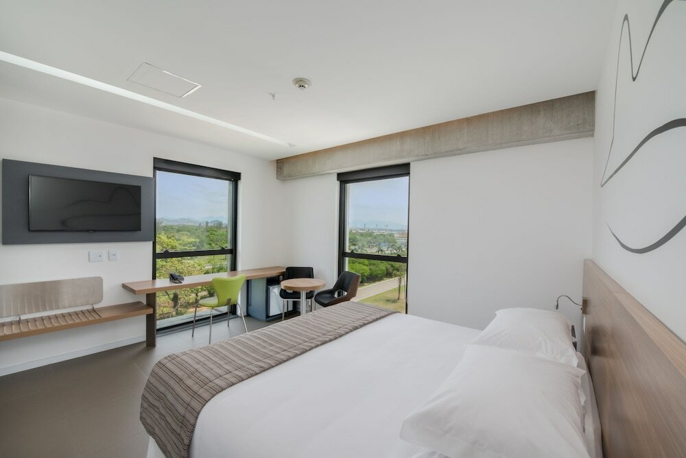 Фото Linx Galeao by Wish