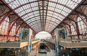 Гостиница Leonardo Hotel Antwerp