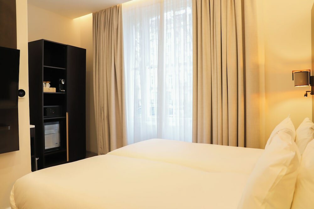 Фото The Rove Hotel