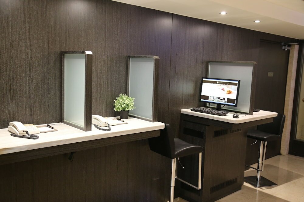 Фото Taichung Harbor Hotel