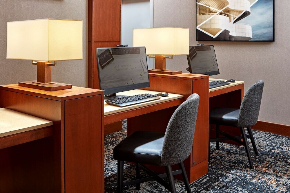 Фото Hyatt Place Lax El Segundo