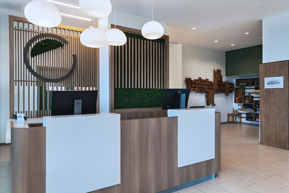 Фото Element Dallas Las Colinas