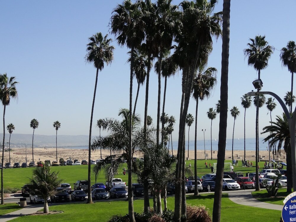 Фото Balboa Inn, On the Beach