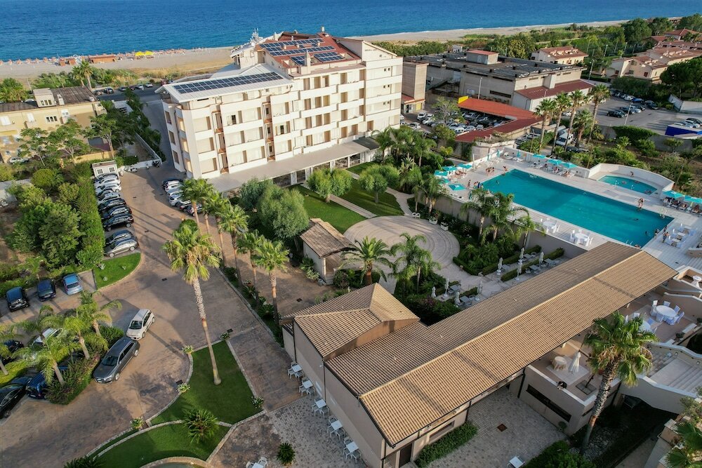 Фото Grand Hotel President
