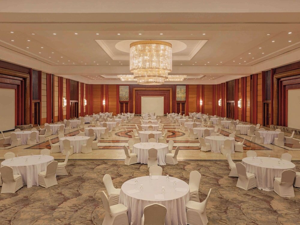 Фото Movenpick Hotel Cairo Media City