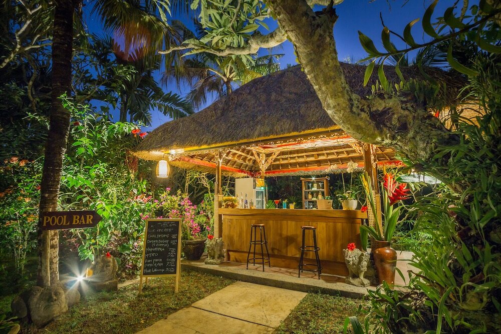 Фото Ubud Inn Cottages