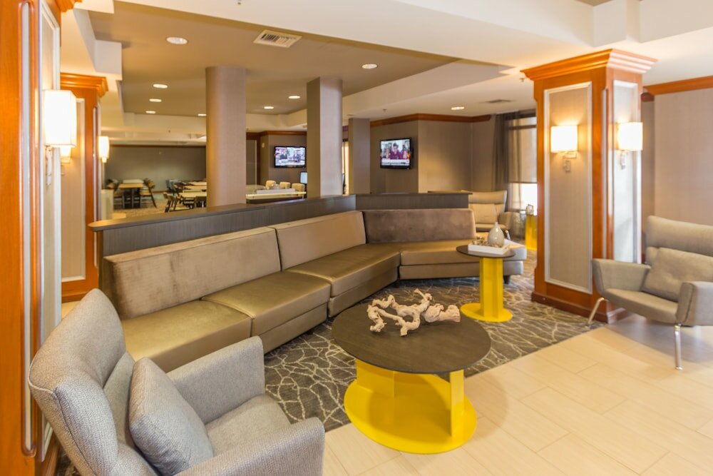 Фото SpringHill Suites by Marriott Tampa Westshore Airport
