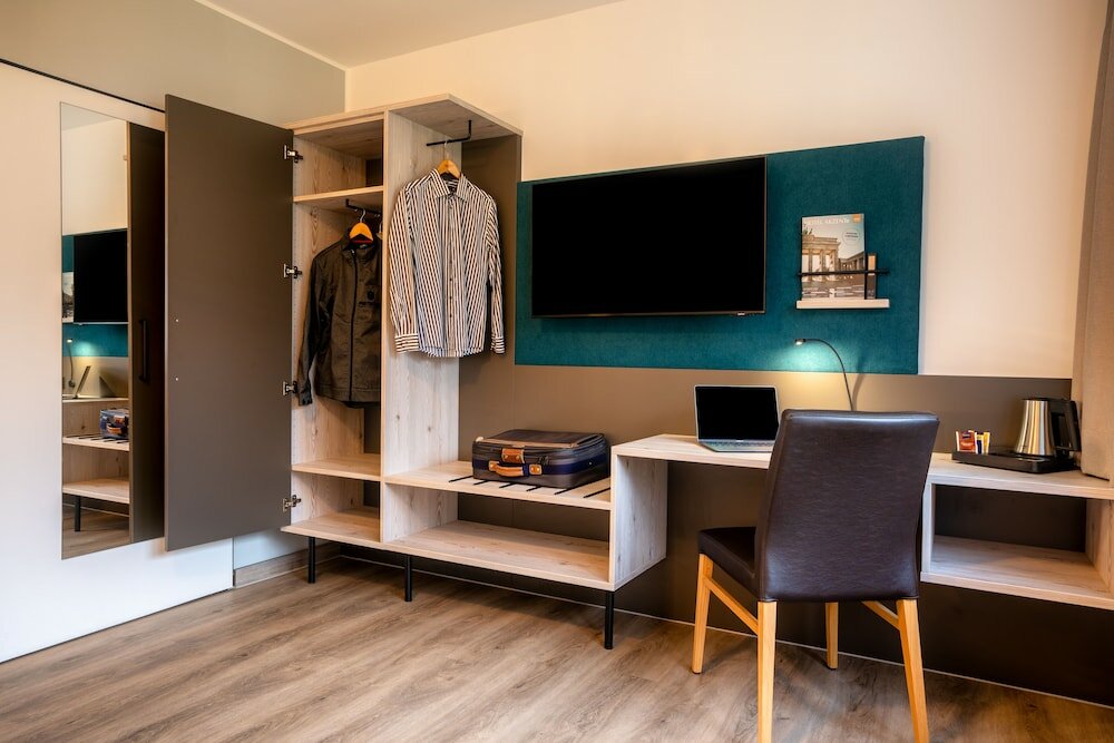 Фото Akzent Hotel Gut Hoeing